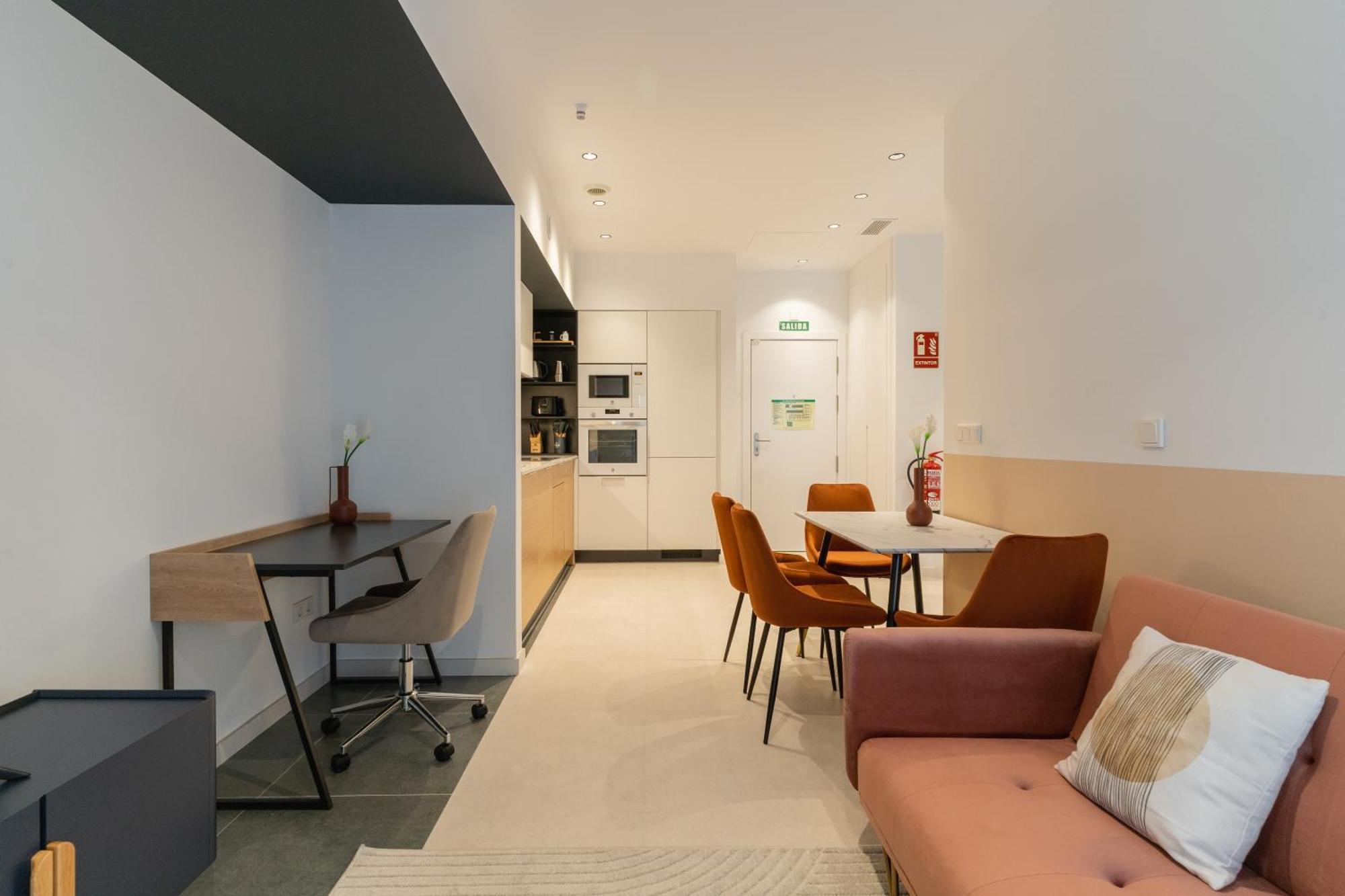 Canillas Apartments Madrid Esterno foto